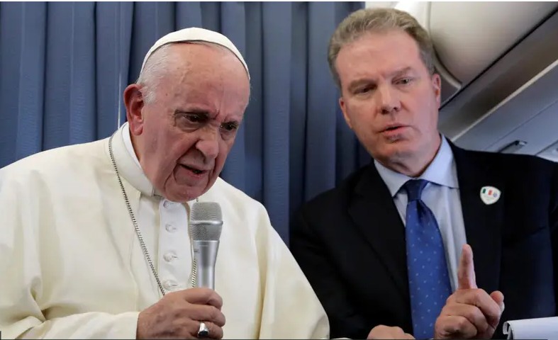 Kinh hoàng - Nguyên Sứ thần Toà Thánh tại Mỹ yêu cầu ĐTC từ chức