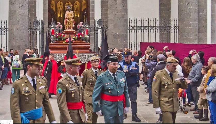 Câu chuyện tượng Đức Mẹ tại căn cứ quân sự El Goloso Tây Ban Nha