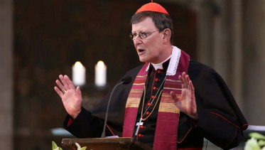 ĐHY Rainer cảnh báo xu hướng bội giáo của một số Giám Mục Đức