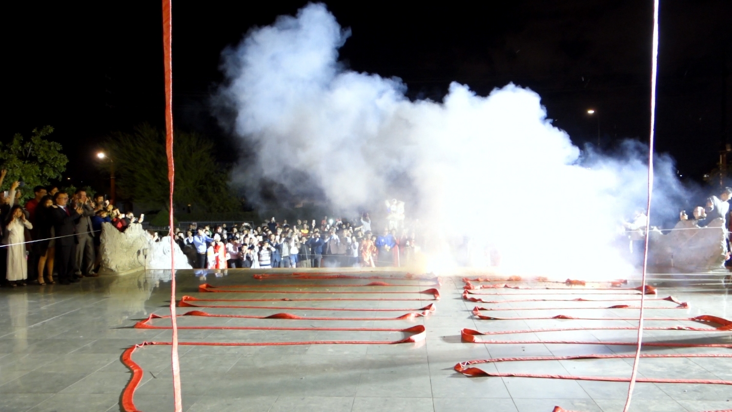 Tiếng Pháo Đón Giao Thừa - Xuân Kỷ Hợi 2019