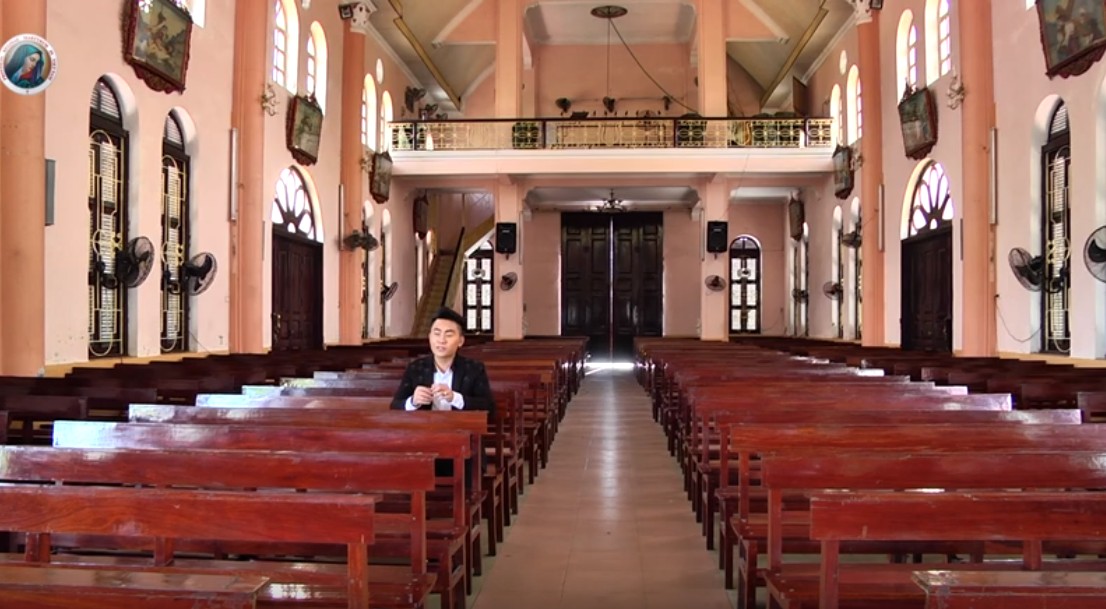 Thánh Ca: Một Mình Con Với Chúa - Hoàng Nguyễn