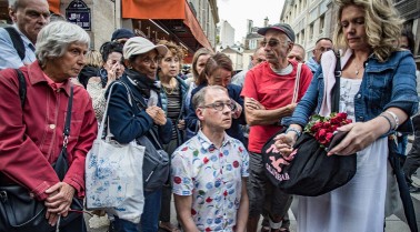 Tường thuật Thánh lễ đầu tiên tại Notre Dame de Paris sau vụ hỏa hoạn. Tín hữu Pháp rất xúc động.