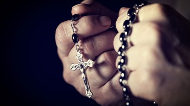 Đức Tổng Giám Mục Cameroon bị bắt cóc và thoát chết nhờ Kinh Mân Côi