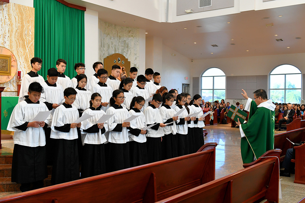 Hình ảnh: Thánh Lễ Mừng Bổn Mạng Ban Lễ Sinh