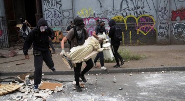 72 giờ đồng hồ đầu tiên của tuần lễ dồn dập các tin tức bất lợi cho Giáo Hội – Xin cầu nguyện thêm