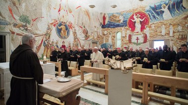 Tĩnh tâm Mùa Vọng cùng giáo triều Rôma: Đức Maria trong biến cố truyền tin