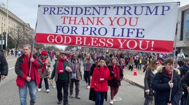 Cám ơn Tổng thống Trump. Số trung tâm phá thai thấp nhất trong lịch sử. Số còn lại ồ ạt đóng cửa