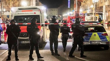 Vụ thảm sát kinh hoàng tại Đức có liên quan đến coronavirus. Phụ nữ Vũ Hán can đảm lên tiếng