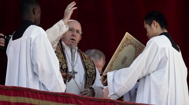 Sắc lệnh ban ơn Toàn Xá của Đức Thánh Cha Phanxicô trong tình trạng dịch bệnh nguy hiểm hiện na