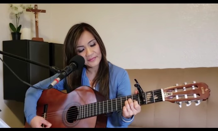 Thánh Ca: Con Có Chúa Mà – Trình bày: Ca Sĩ Kim Thúy