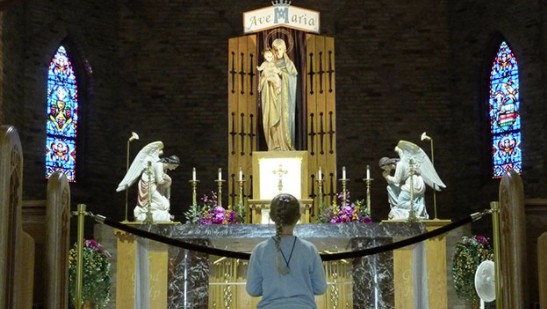 Phép lạ chữa lành tiếp tục xảy ra tại đền thờ Đức Mẹ ở Wisconsin, Y Khoa không thể giải thích